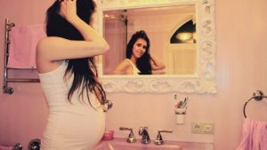 Read more about the article Health & Beauty Products to Avoid During Pregnancy