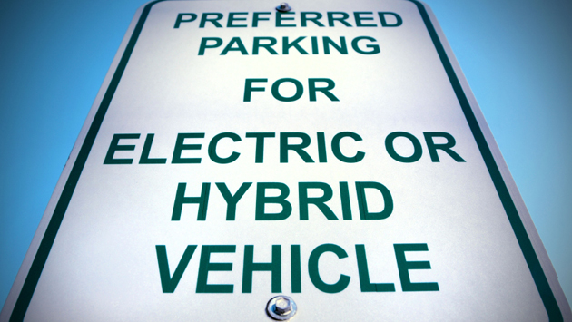 You are currently viewing 11 Reasons Why Hybrid Cars Are Better Than You Think