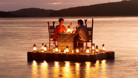 You are currently viewing 8 Inexpensive Dates You Can Pull Off Just About Anywhere